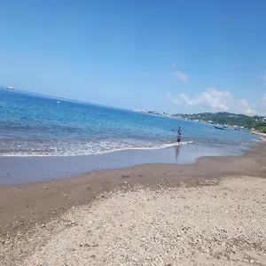 Holiday home Vacation, Roseau